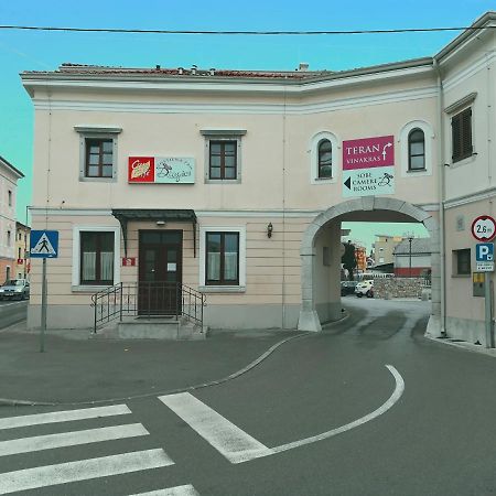 Gostilna Pri Dragici, Gostilna S Prenocisci, D.O.O. Hotell Sežana Exteriör bild